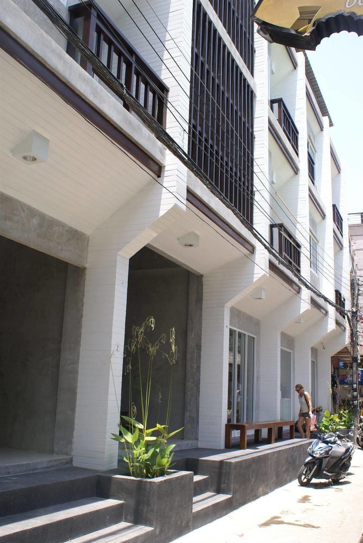 Ban'S Avenue Guesthouse Ko Tao Luaran gambar